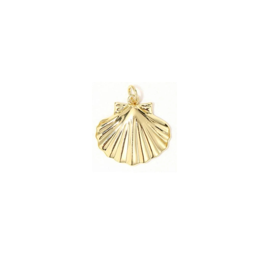 Gold Scallop Shell Charm